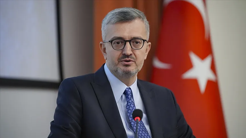 总统府通讯主任杜兰就战略传播峰会发表的帖子